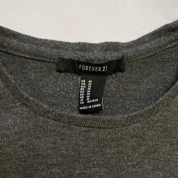 Embroidered Crop Top - Picture 4 of 6